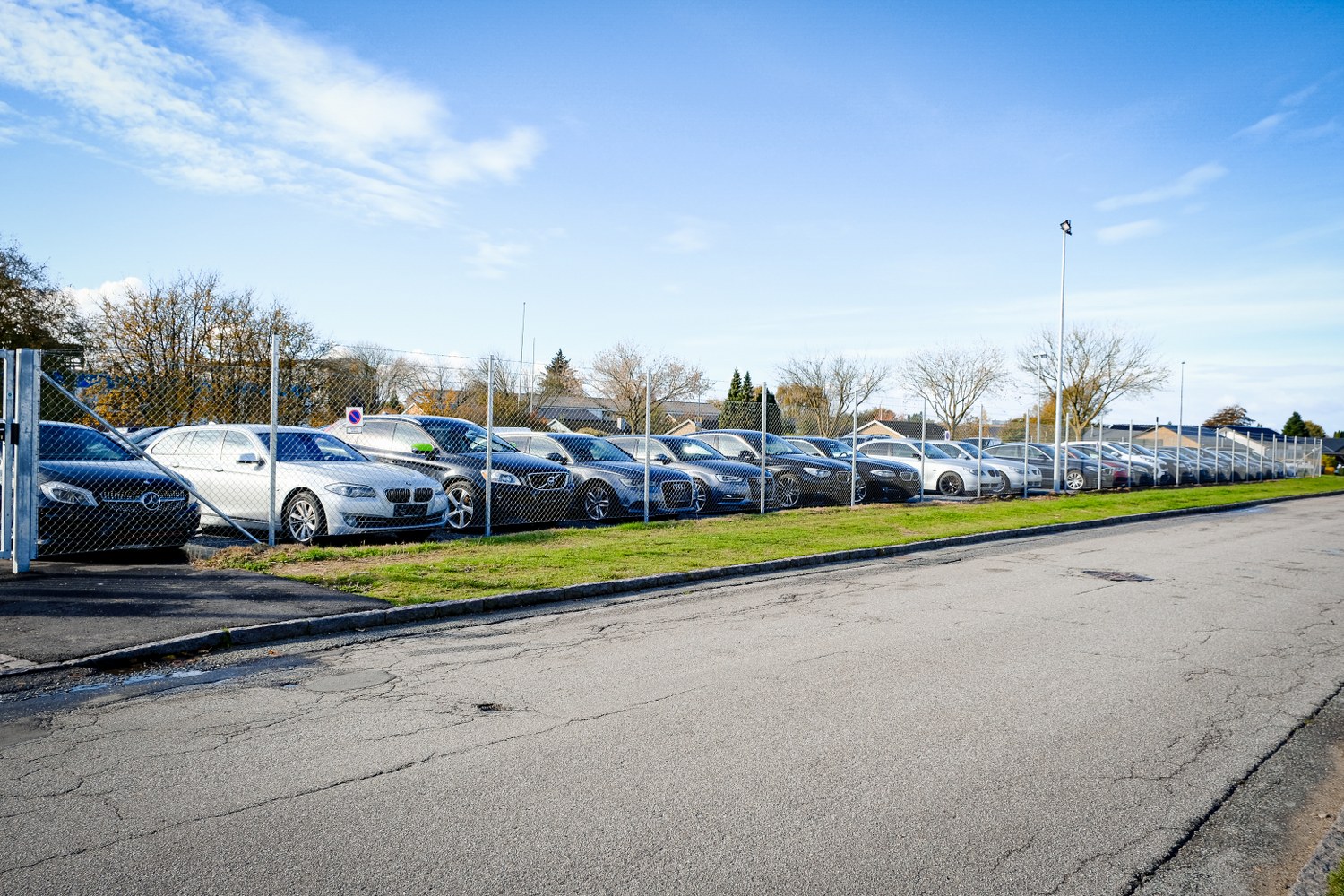 Lowesbiler 15 1500X1000